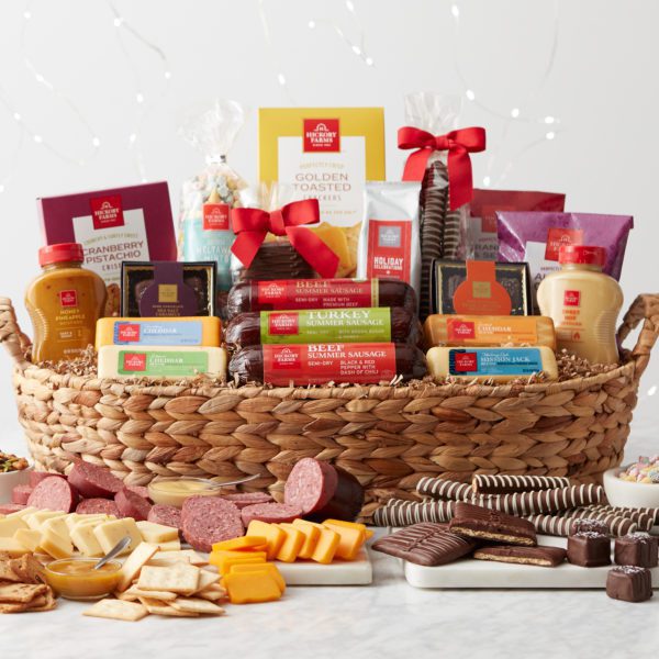 Christmas Grand Holiday Gift Basket | Christmas Basket Delivery | Holiday Baskets | Hickory Farms