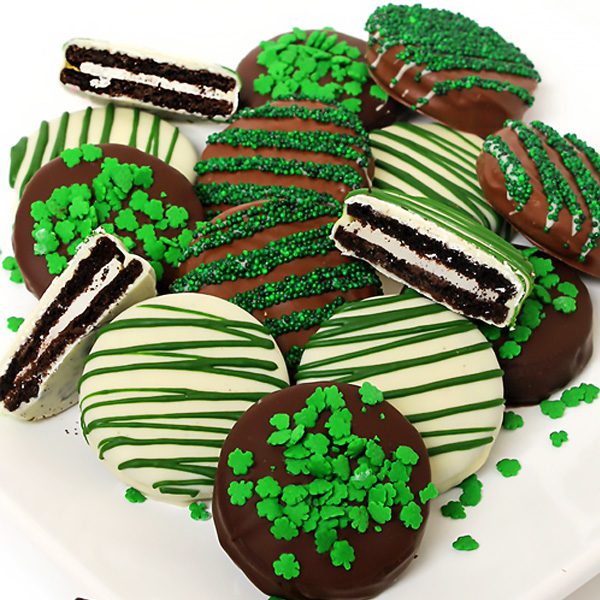 St. Patrick's Day Oreo Cookies