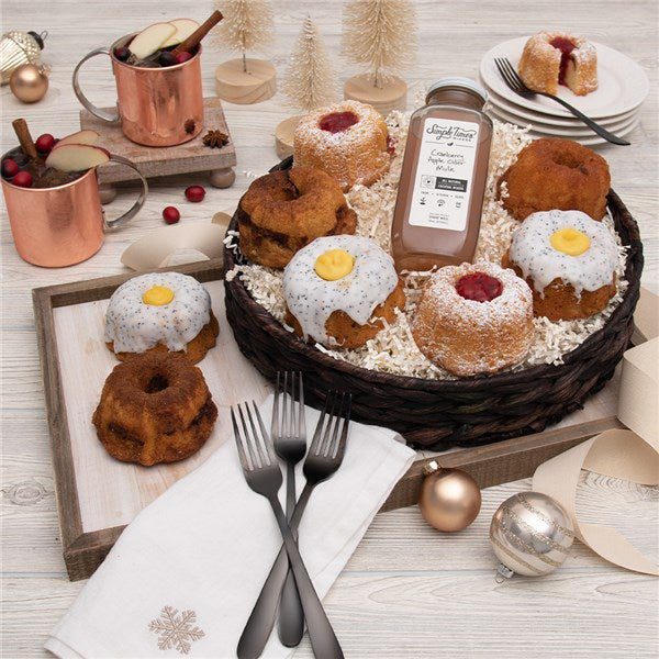 Chai and Bundt Cakes Gift Basket