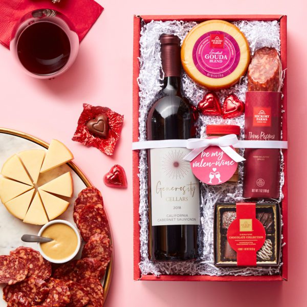 Valentine's Day Cabernet & Snack Collection | Hickory Farms