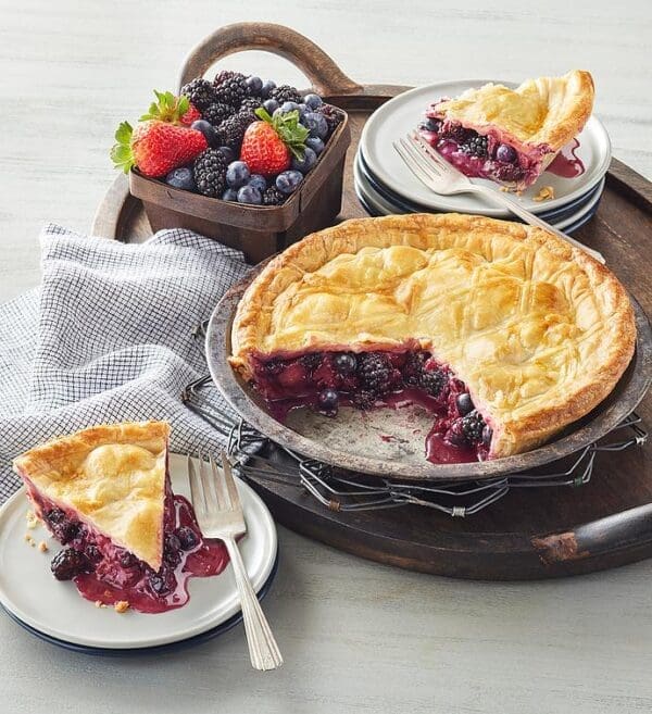 Oregon Berry Pie, Bakery by Harry & David