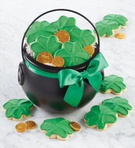 St Patrick's Good Luck Pot by Cheryl's Cookies