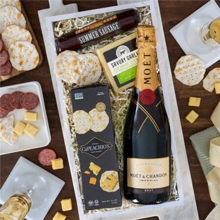 Moet Champagne and Cheese Gift